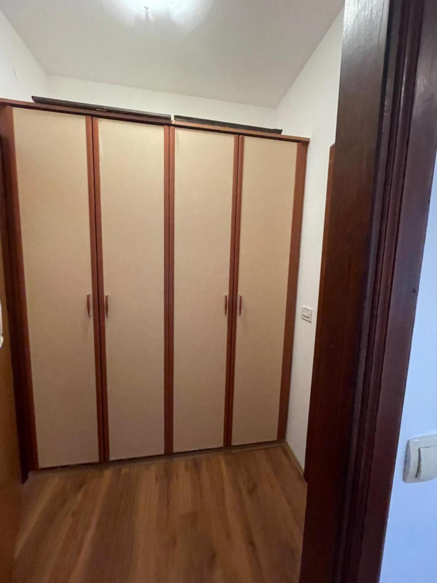 Vila Liza Bed & Breakfast โตรกีร์ ภายนอก รูปภาพ